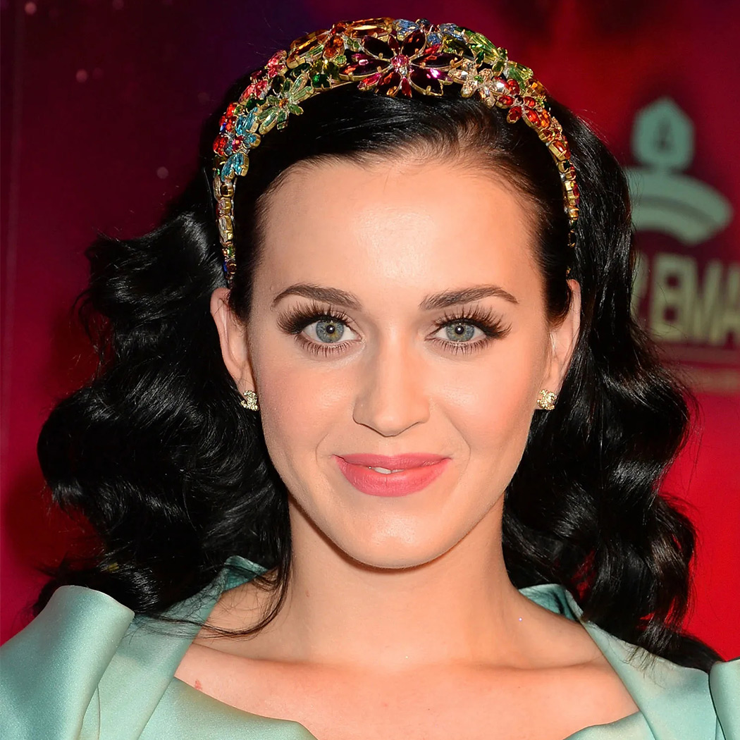 Kate Perry's Dazzling Rhinestone Headband Kate Perry with rhinestones headdress from Luxury Czech Jewelry