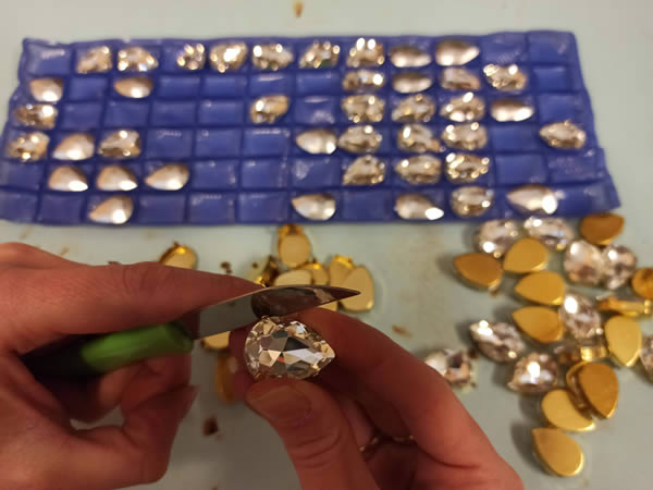 Luxury Czech Jewelry - Preparation of stones for production