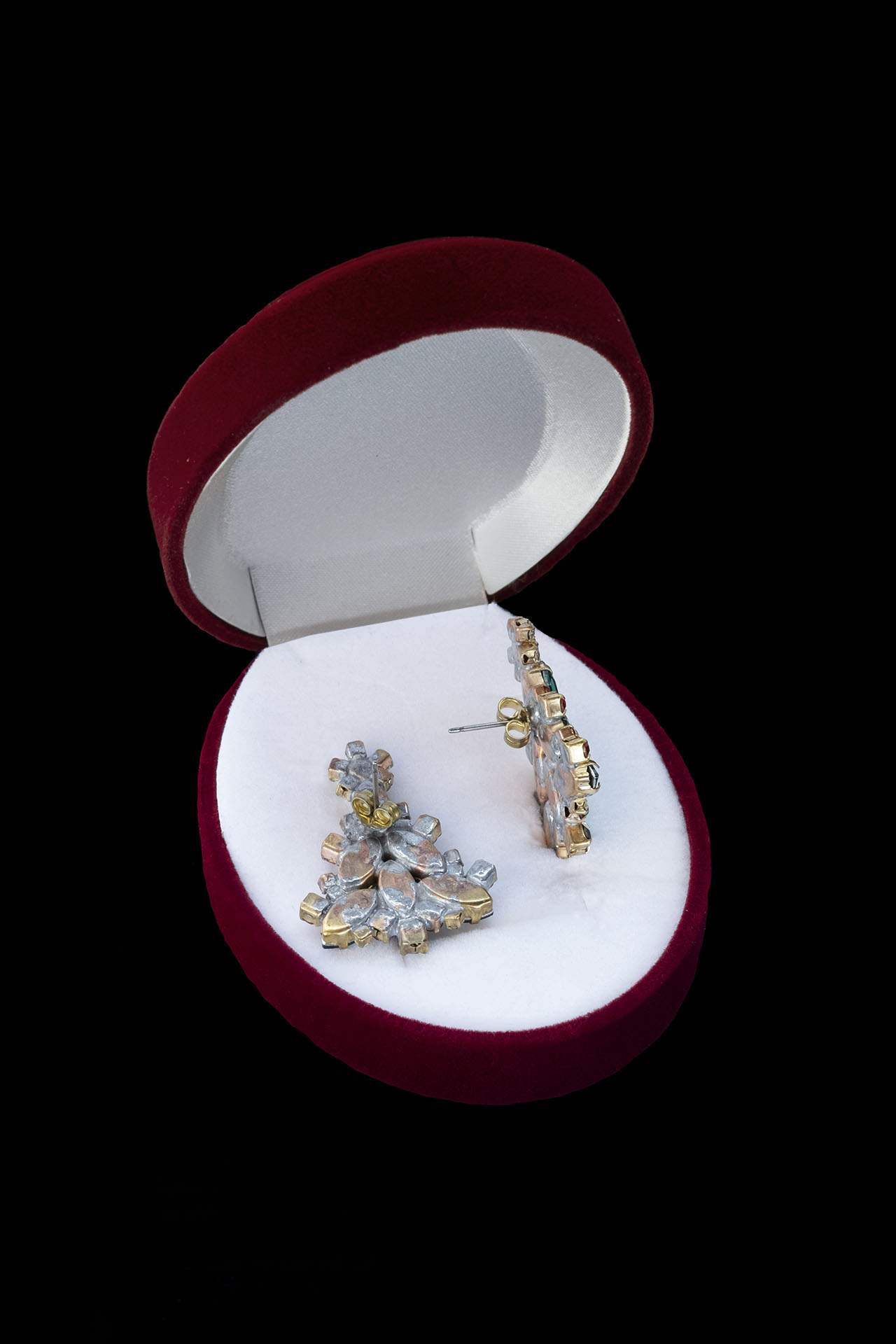 Christmas stud earrings handcrafted from coloured rhinestone