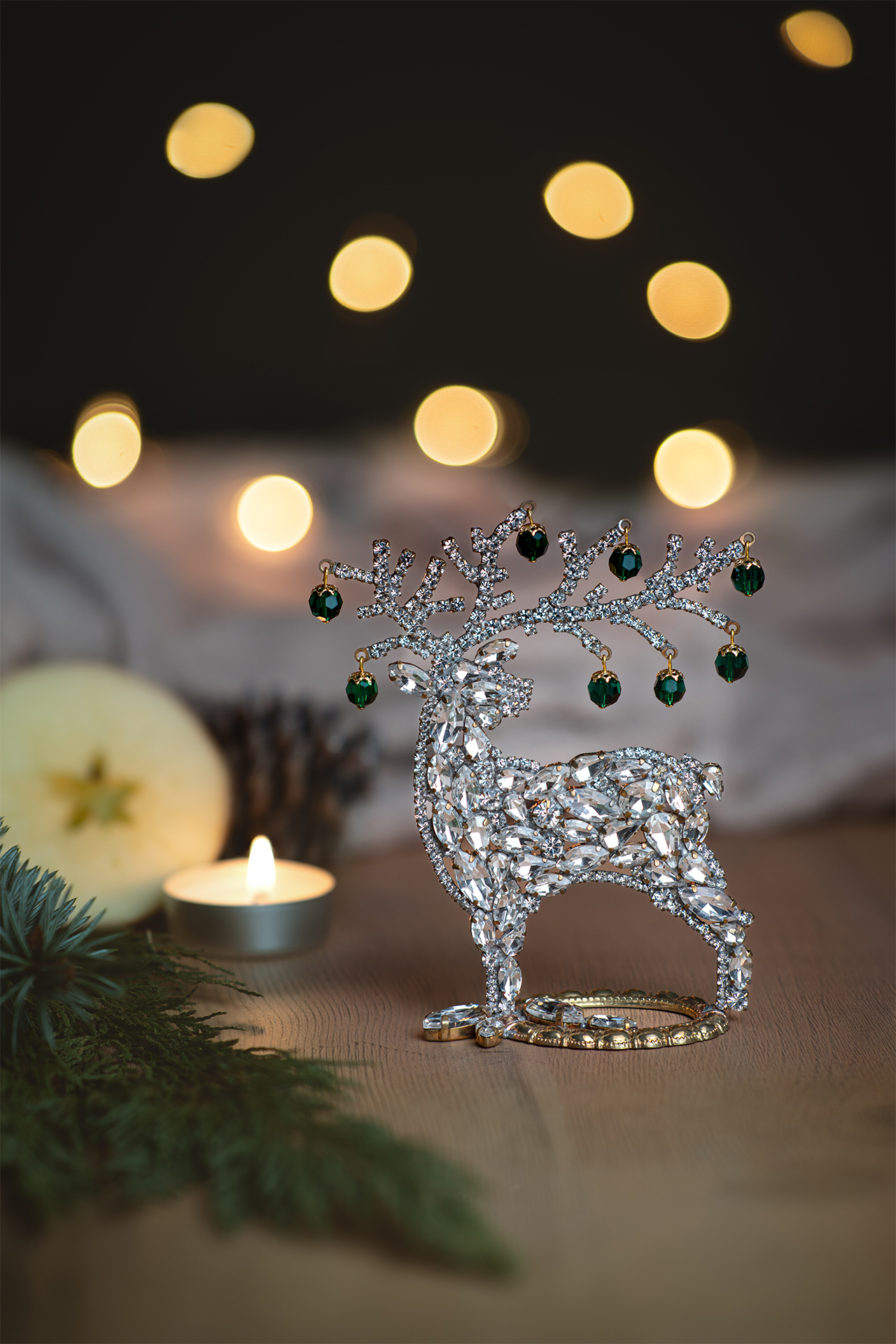 Christmas decoration - Reindeer with clear and green rhinestones