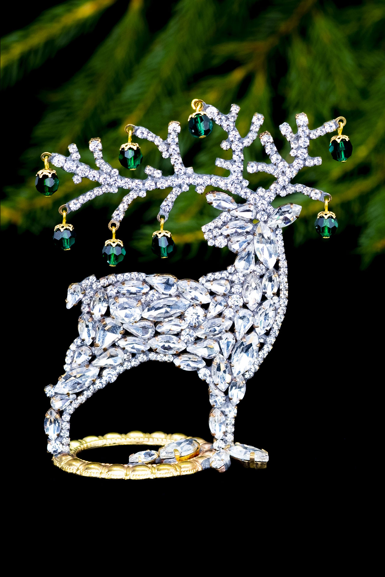 Christmas decoration - Reindeer with clear and green rhinestones