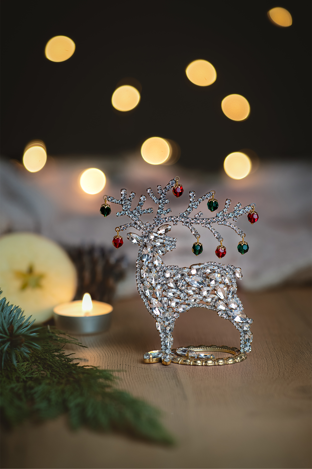 Decorating for Christmas - Reindeer with coloured rhinestones