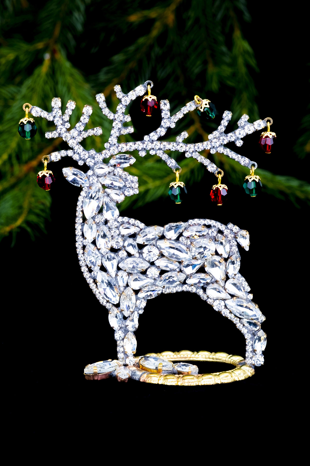 Decorating for Christmas - Reindeer with coloured rhinestones
