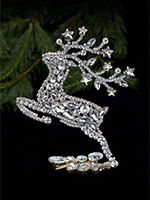 prancing reindeer clear facing left