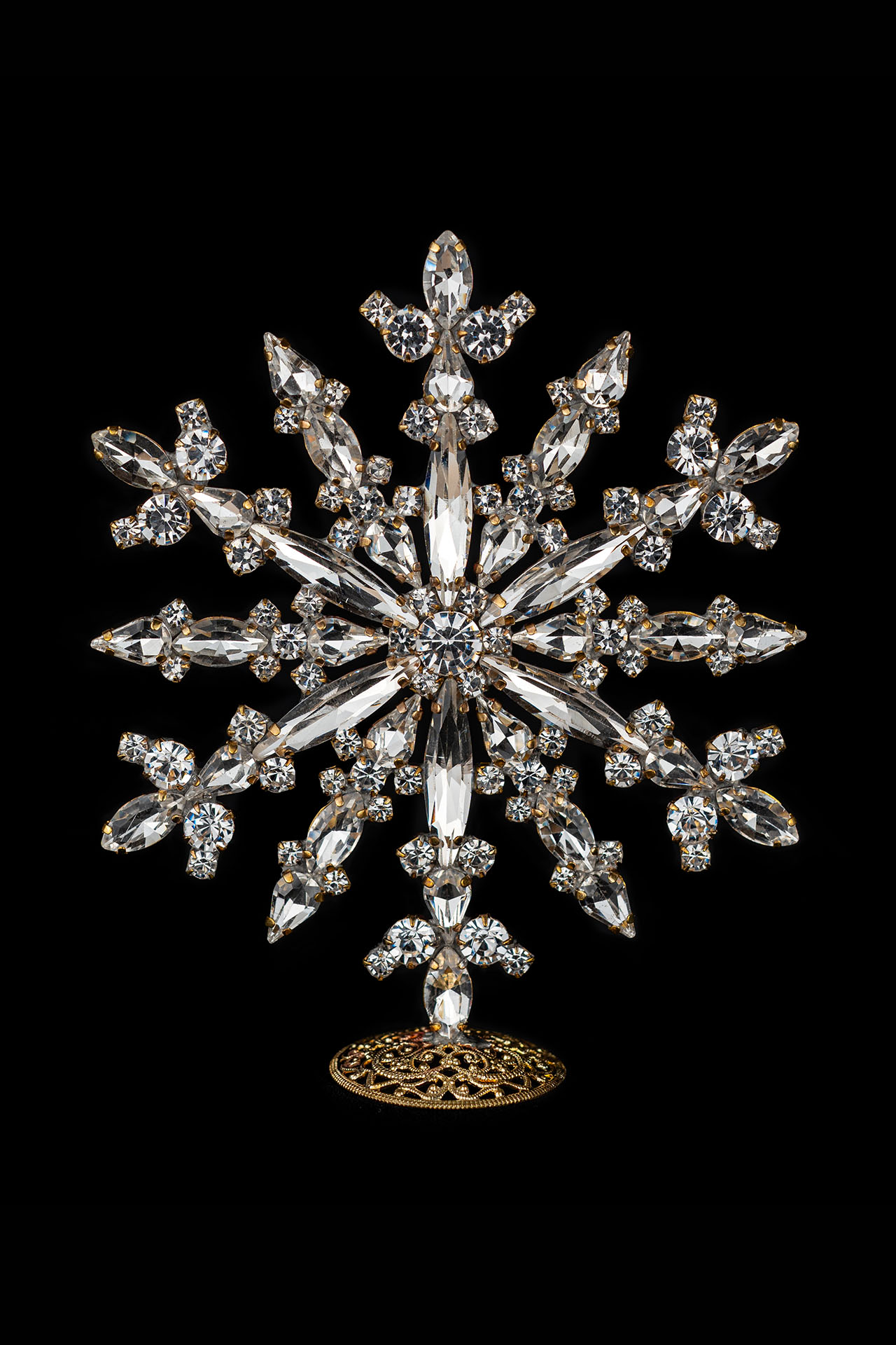 Handmade rhinestone Christmas star from clear rhinestones