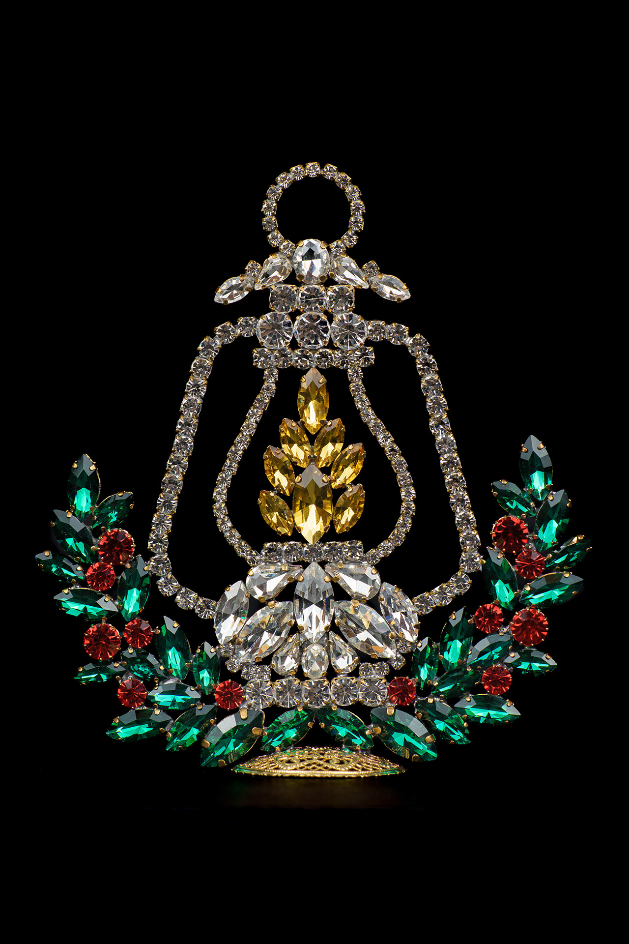 Medium light up Christmas lantern with an evergreen base