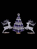 christmas-tree-with-clear-crystals-and-reindeer