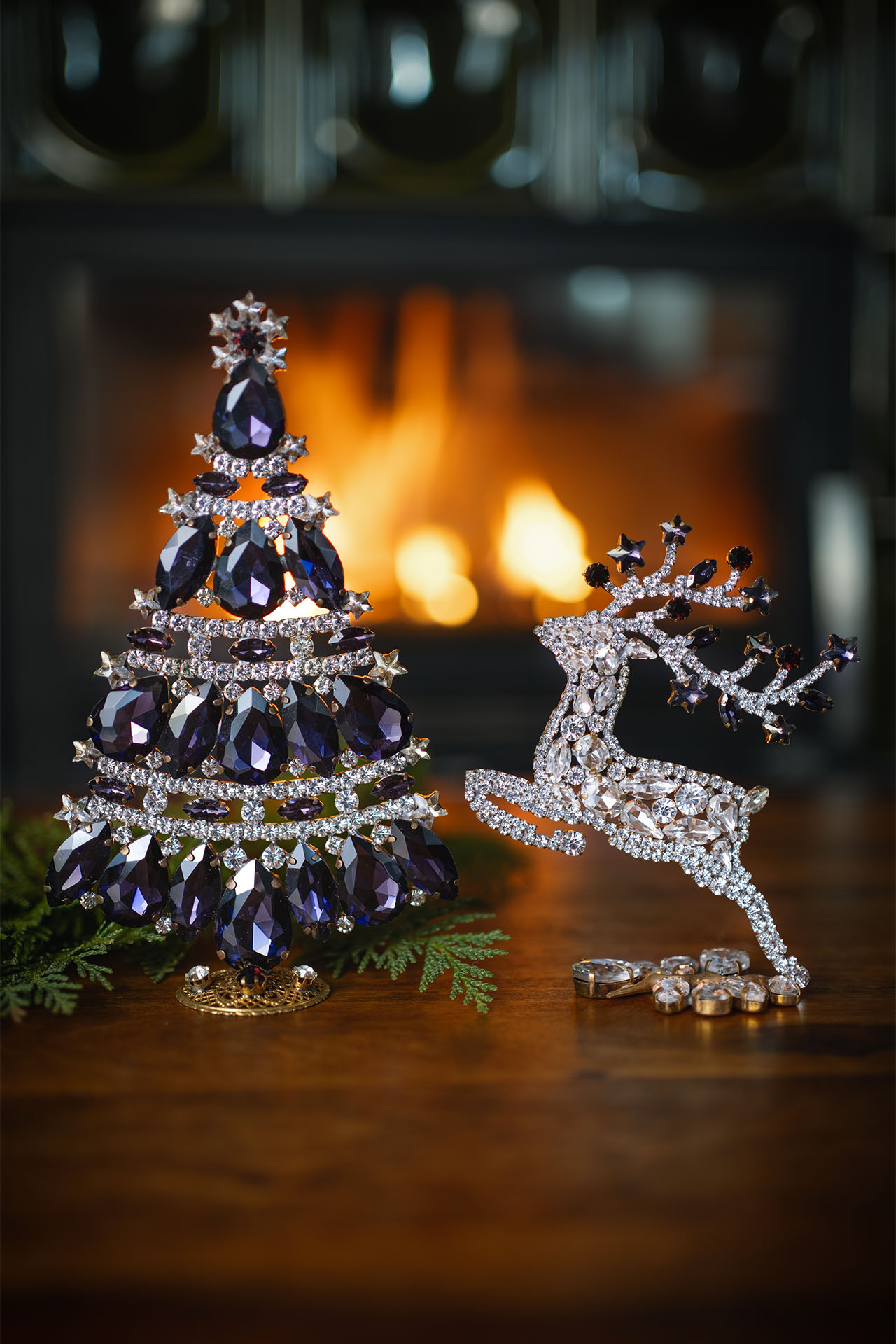 Christmas tree and reindeer from clear and purple rhinestones