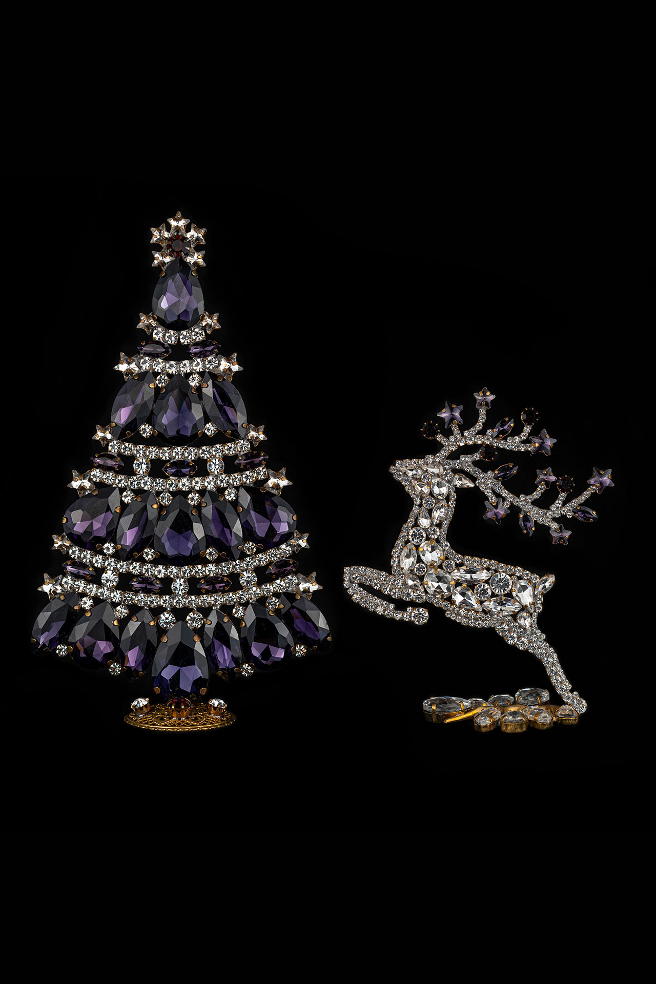Christmas tree and reindeer from clear and purple rhinestones