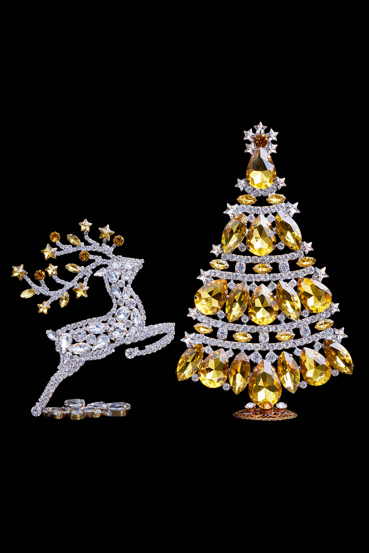Christmas tree and reindeer from clear and yellow rhinestones