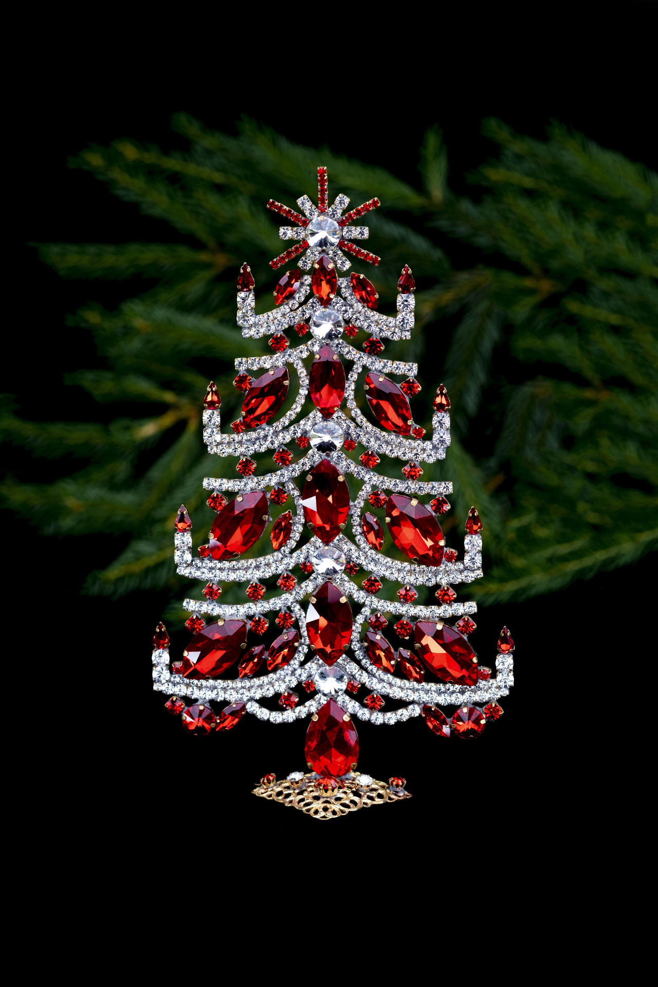 Bethlehem table top christmas tree handcrafted - with clear and red rhinestones