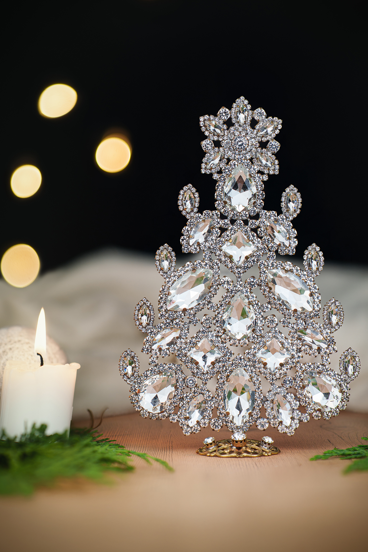 Vintage christmas tree - Handcrafted with clear rhinestones