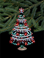 meticulous christmas tree christmas colors