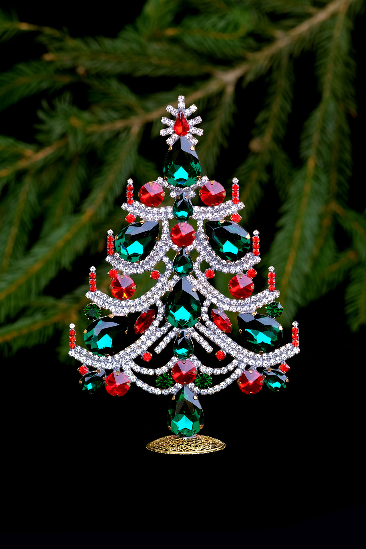 Handcrafted Charming Xmas tree - with Christmas crystals ornaments