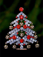dainty dazzling christmas tree red