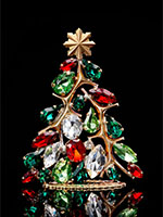 glitzy gold tree festive colors