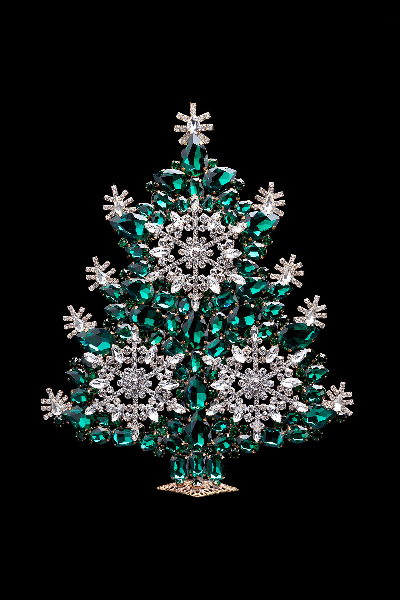Handcrafted Winter Wonderland Snowflake Christmas tree. 