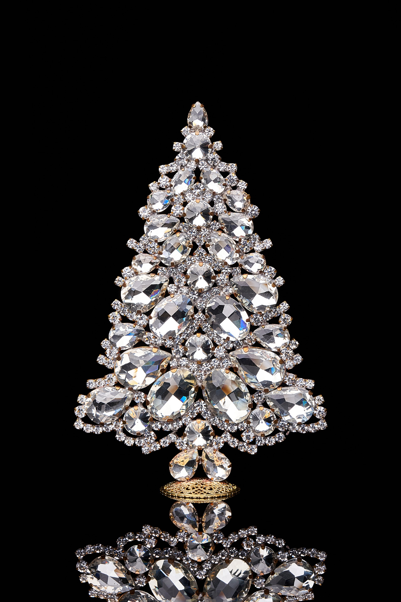 Handcrafted Sparkling snow Christmas tree from clear rhinestones 