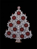 christmas tree with snowflake wreath red