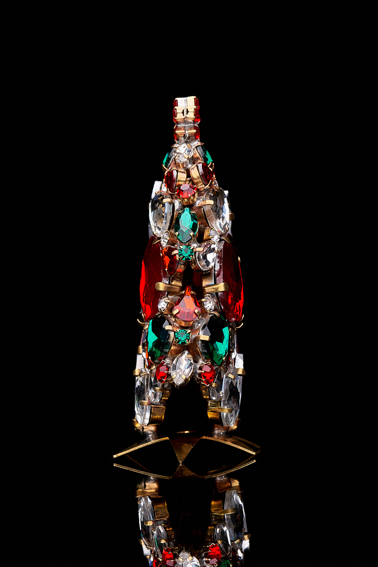 Vintage 3D Christmas tree Glitzy Gleam from colored rhinestones