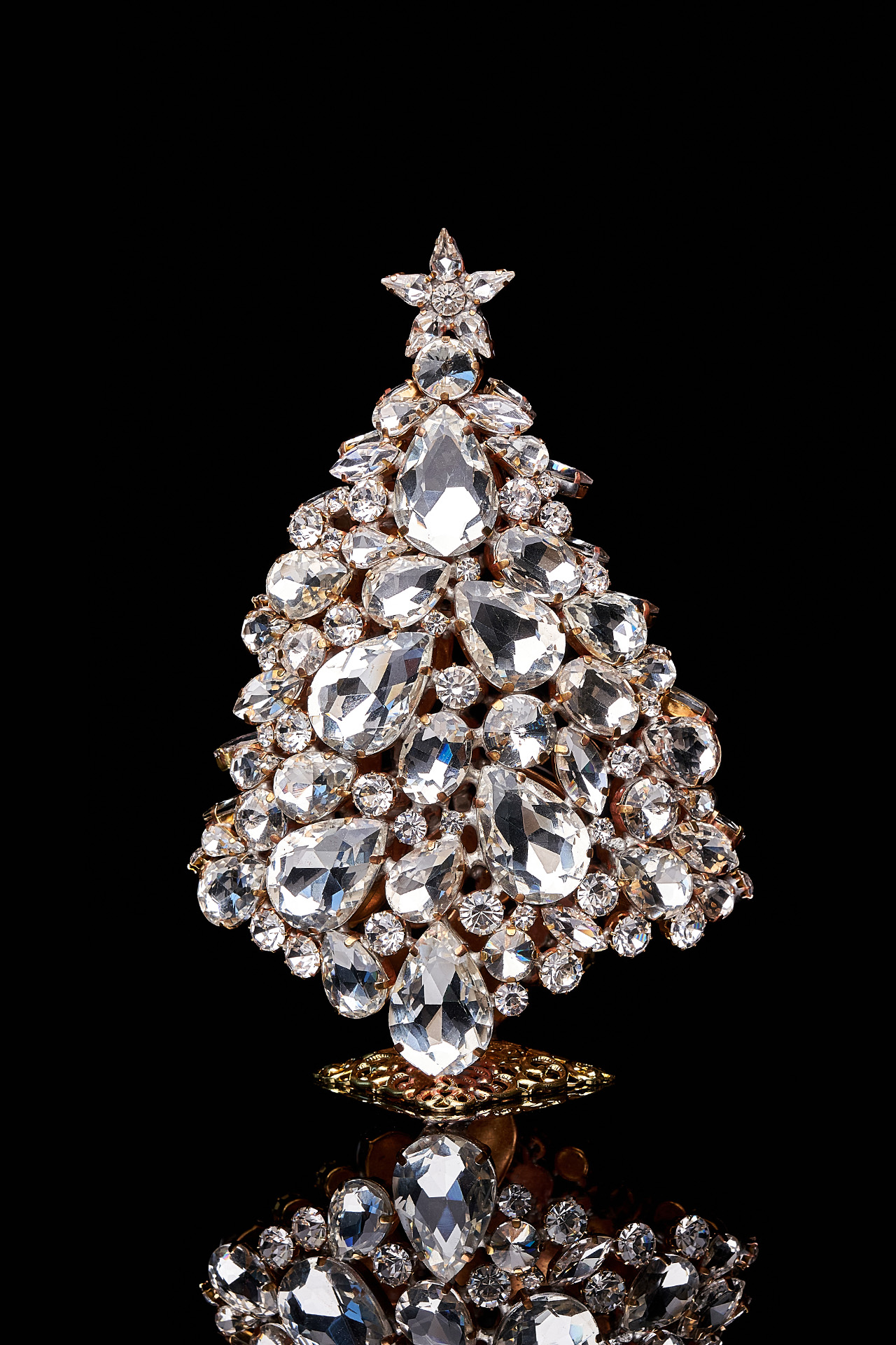 Czech handmade magical 3D Christmas tree from clear rhinestones