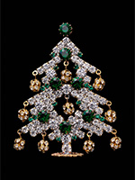 dainty dazzling christmas tree emerald green