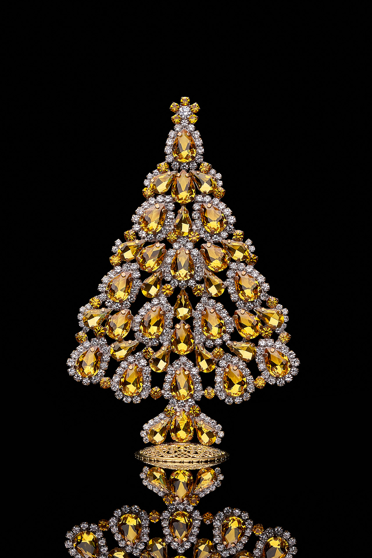 Splendid handmade Czech Christmas tree - with yellow rhinestones