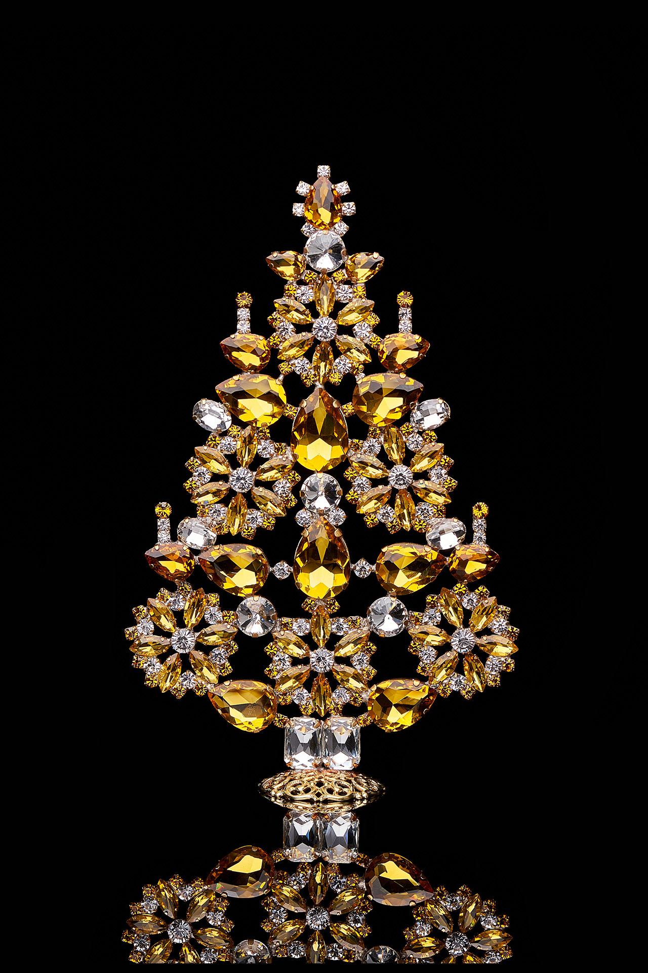Handcrafted Christmas tree - Topaz crystals