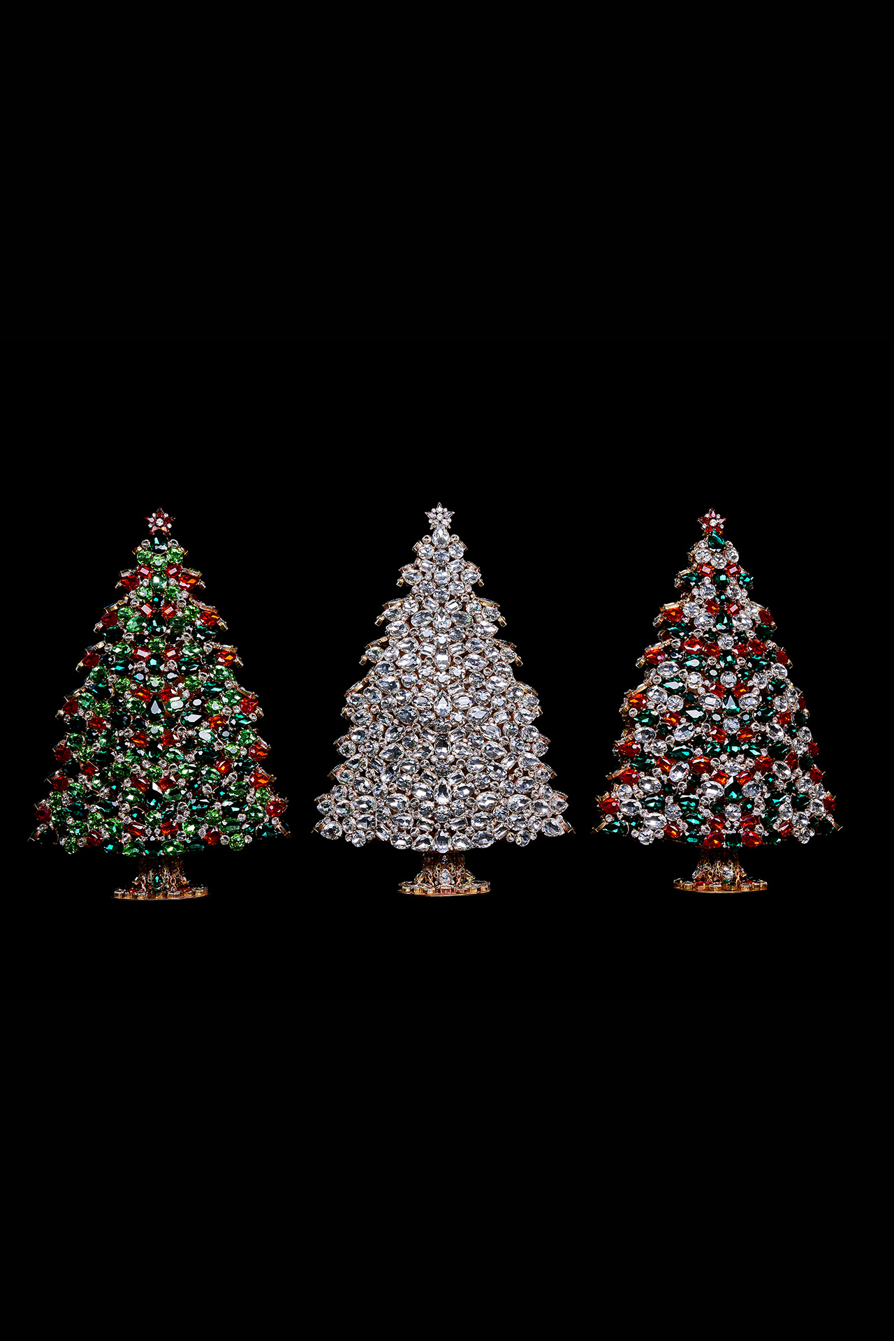 Handcrafted unique 3D design Christmas tree - festive color