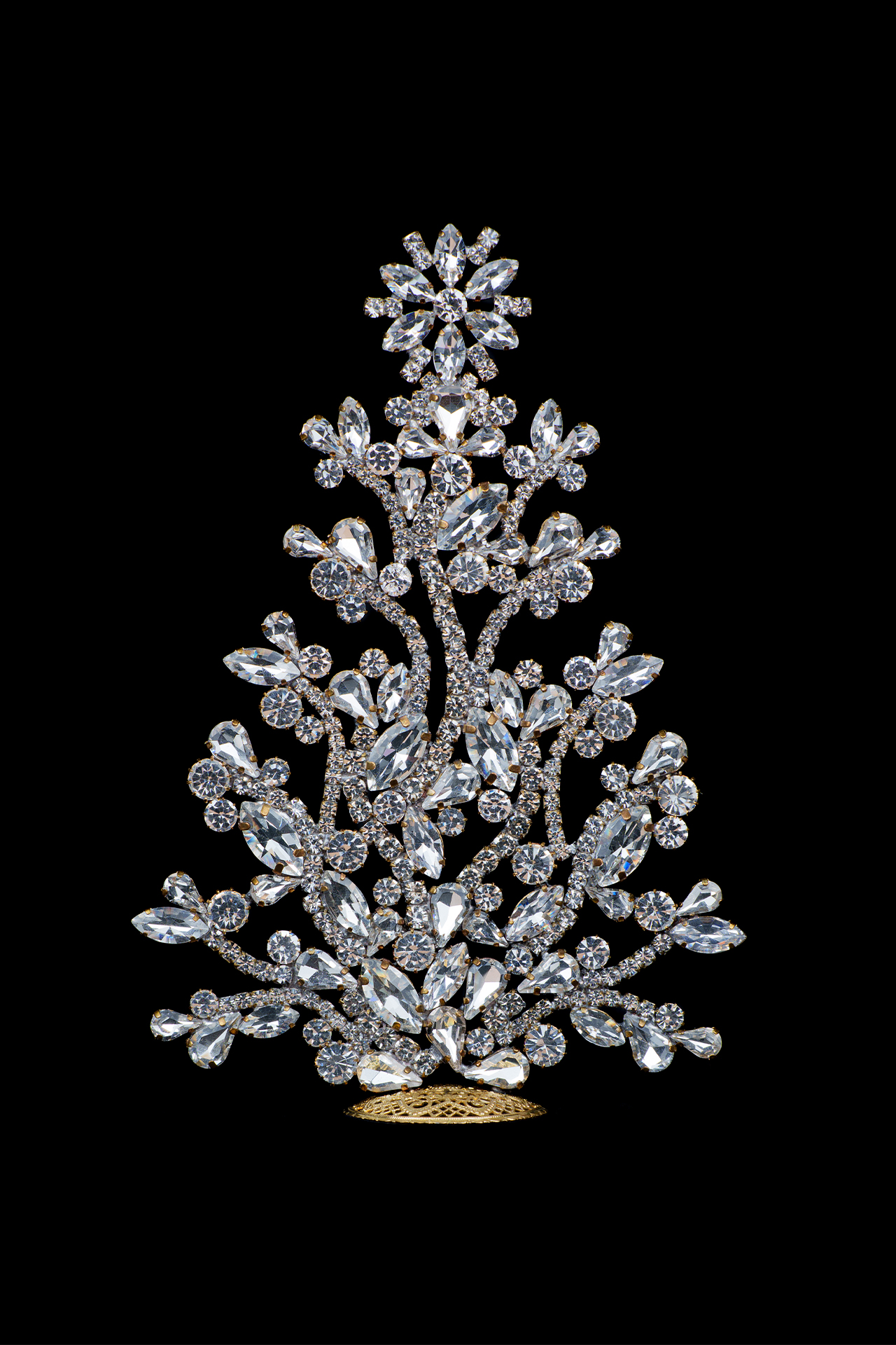 Clear crystal Christmas tree with shimmering transparent stones