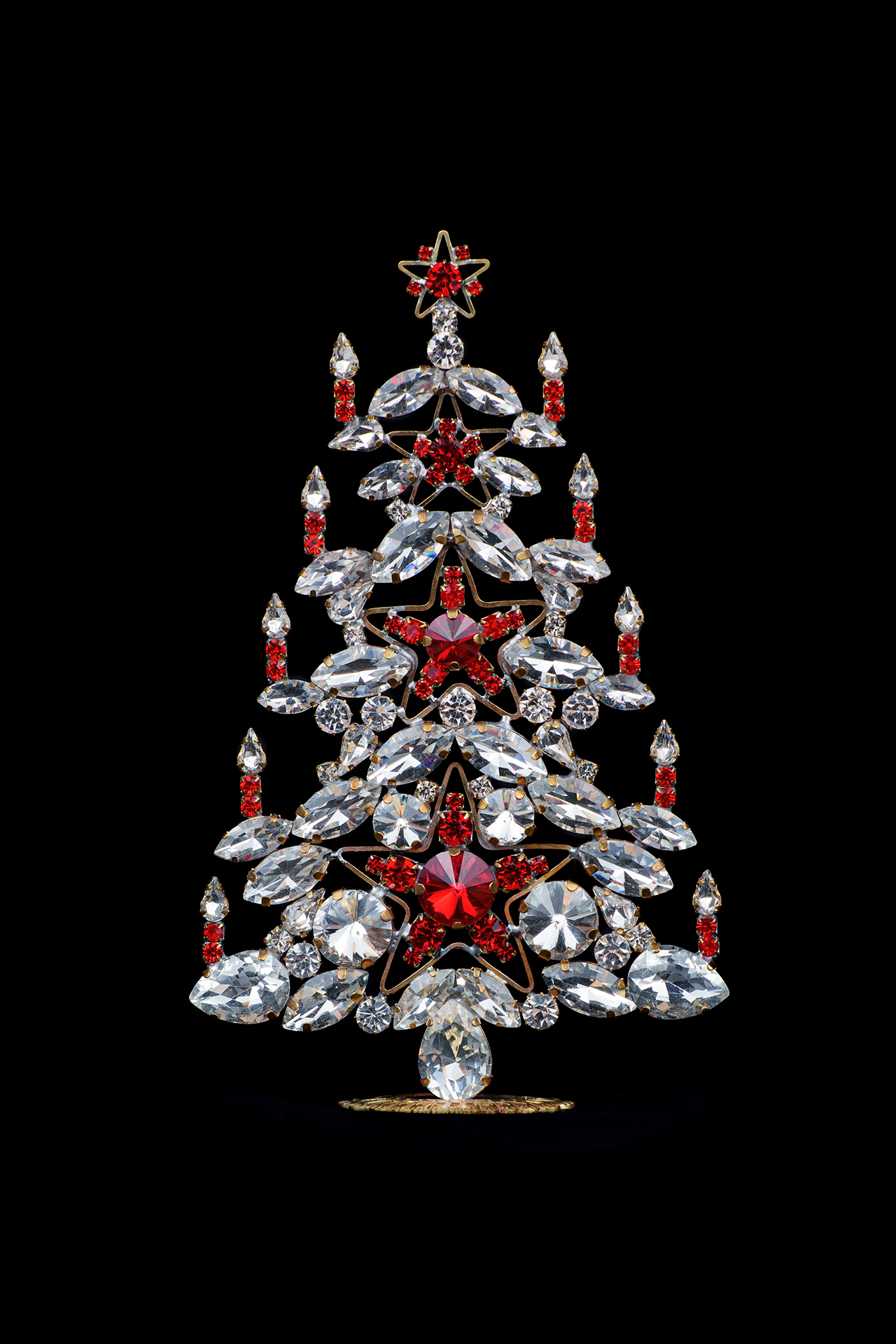 Sparkling rhinestones Christmas tree with clear and red rhinestones