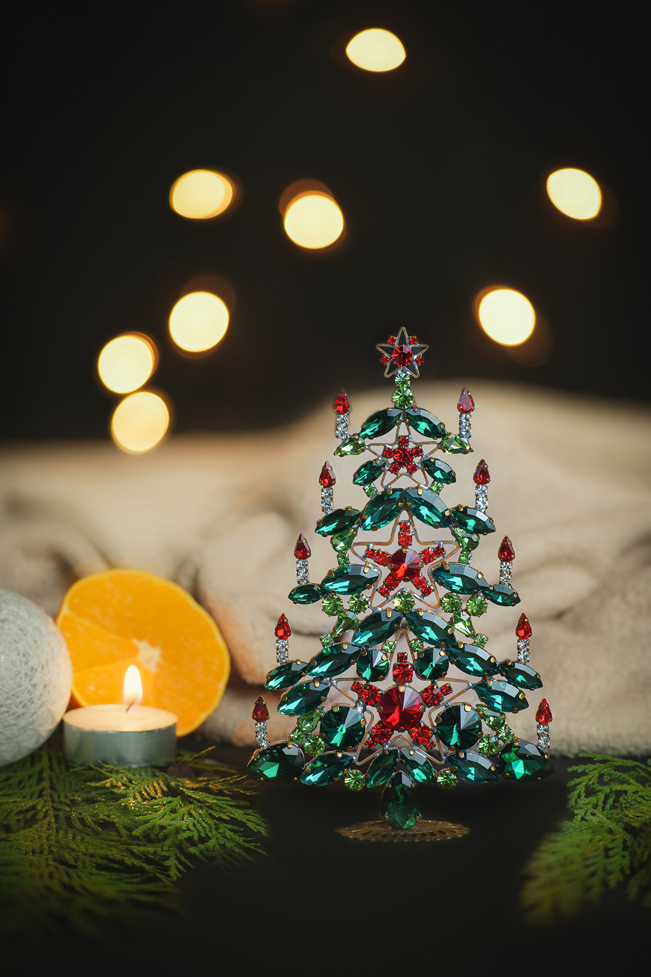 Sparkling rhinestones Christmas tree with green and red rhinestones