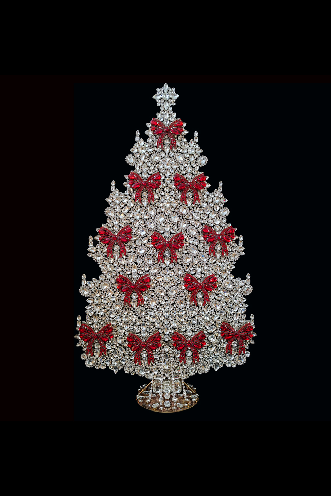 Huge rhinestones Christmas tree with red bows