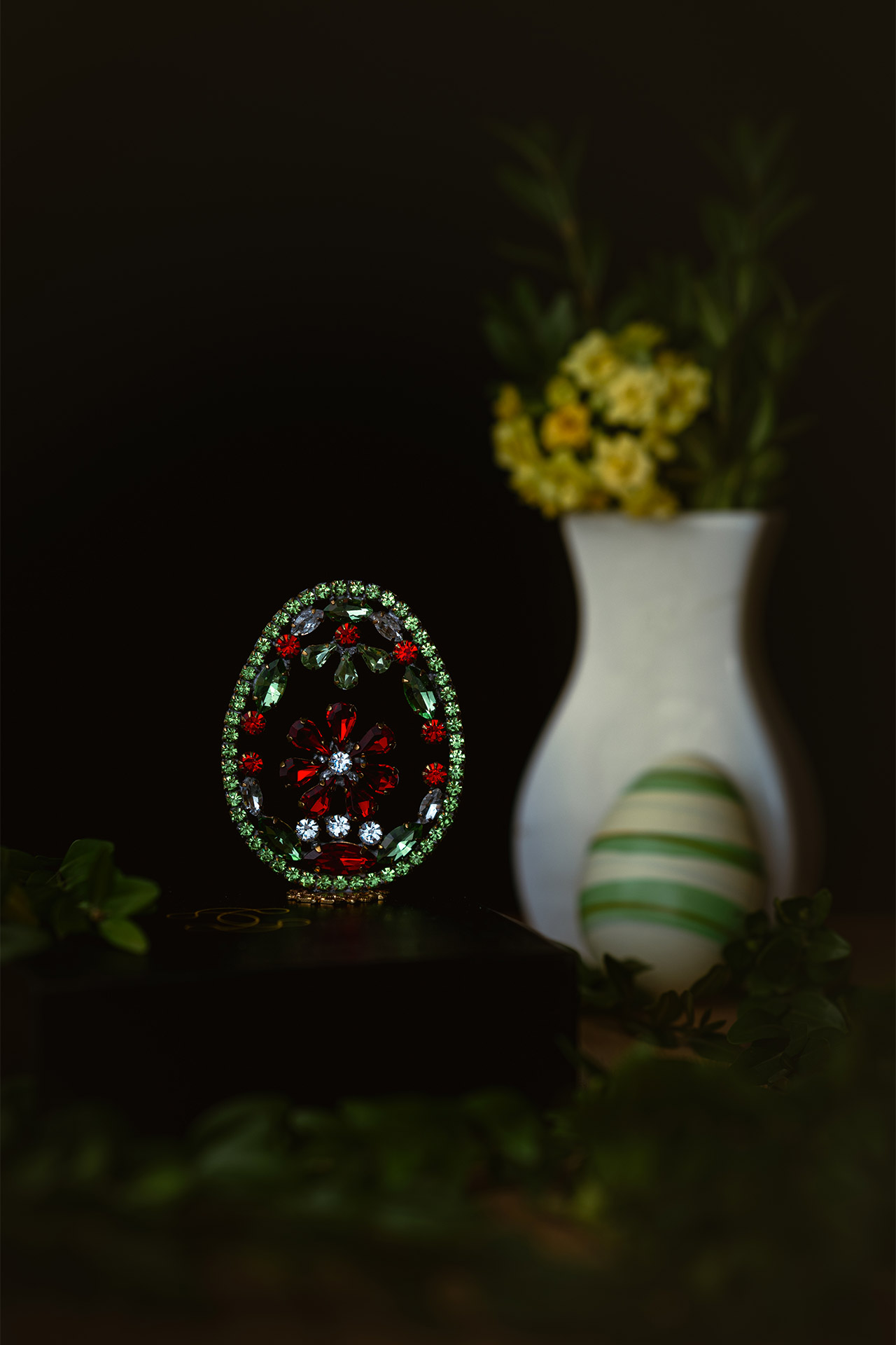 Luxurious Rhinestone Easter Egg with Festive crystals