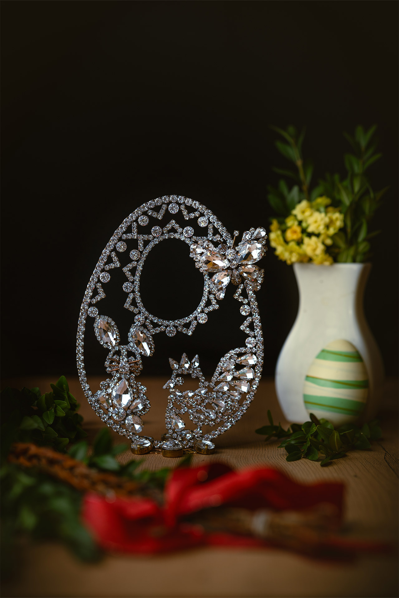 Rhinestones Easter Egg with bunny, hen, sun and butterfly