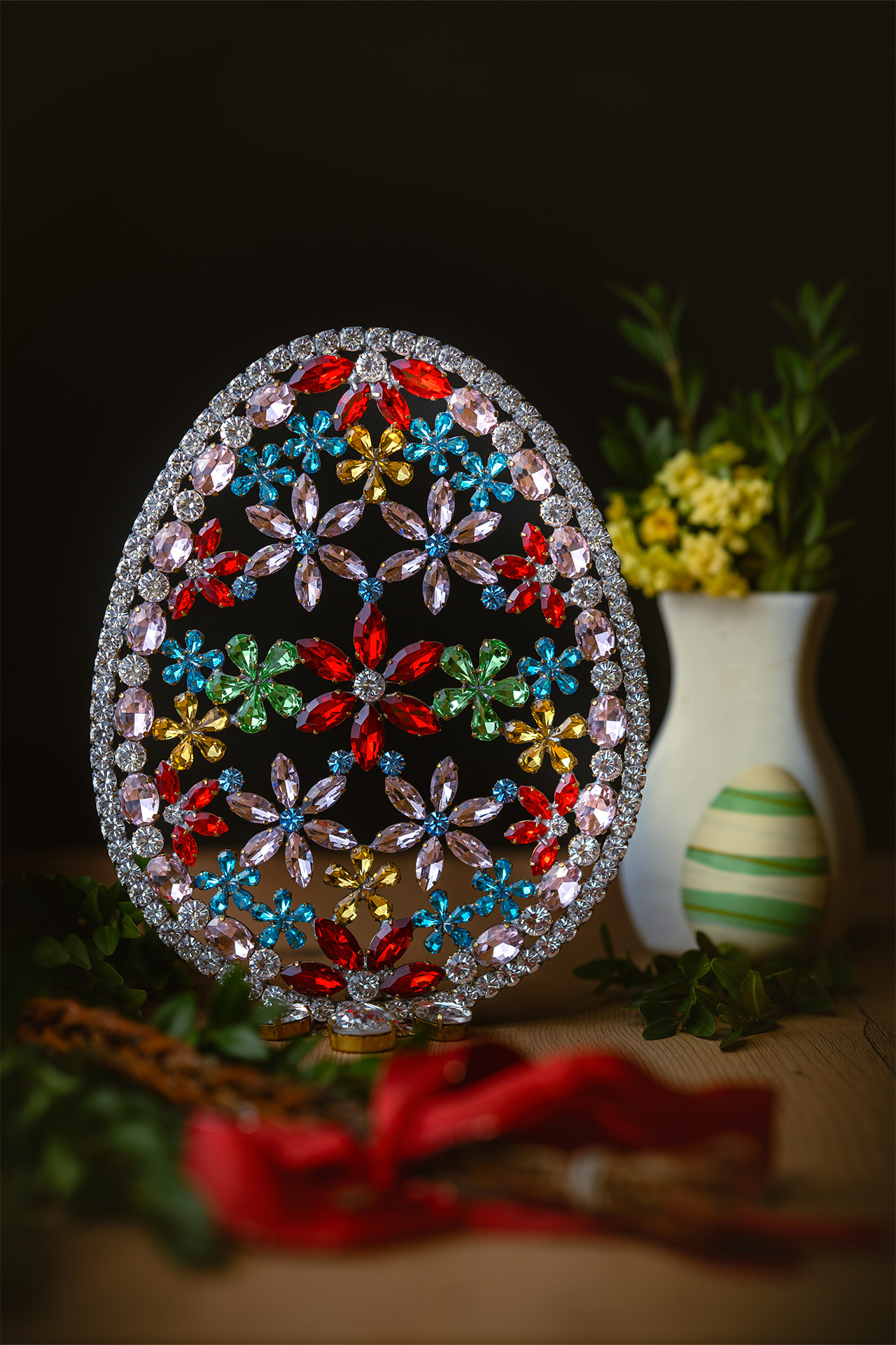 Vintage Easter Egg Ornament in Assorted coloured Crystal