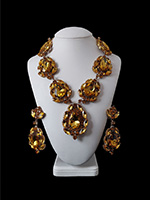 Gold necklace and earrings jewelry set Sonatine