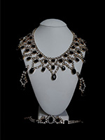black Sunshine necklace, bracelet and earrings jewelry set 