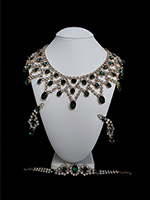 emerald green sunshine necklaces, bracelet and earrings set 
