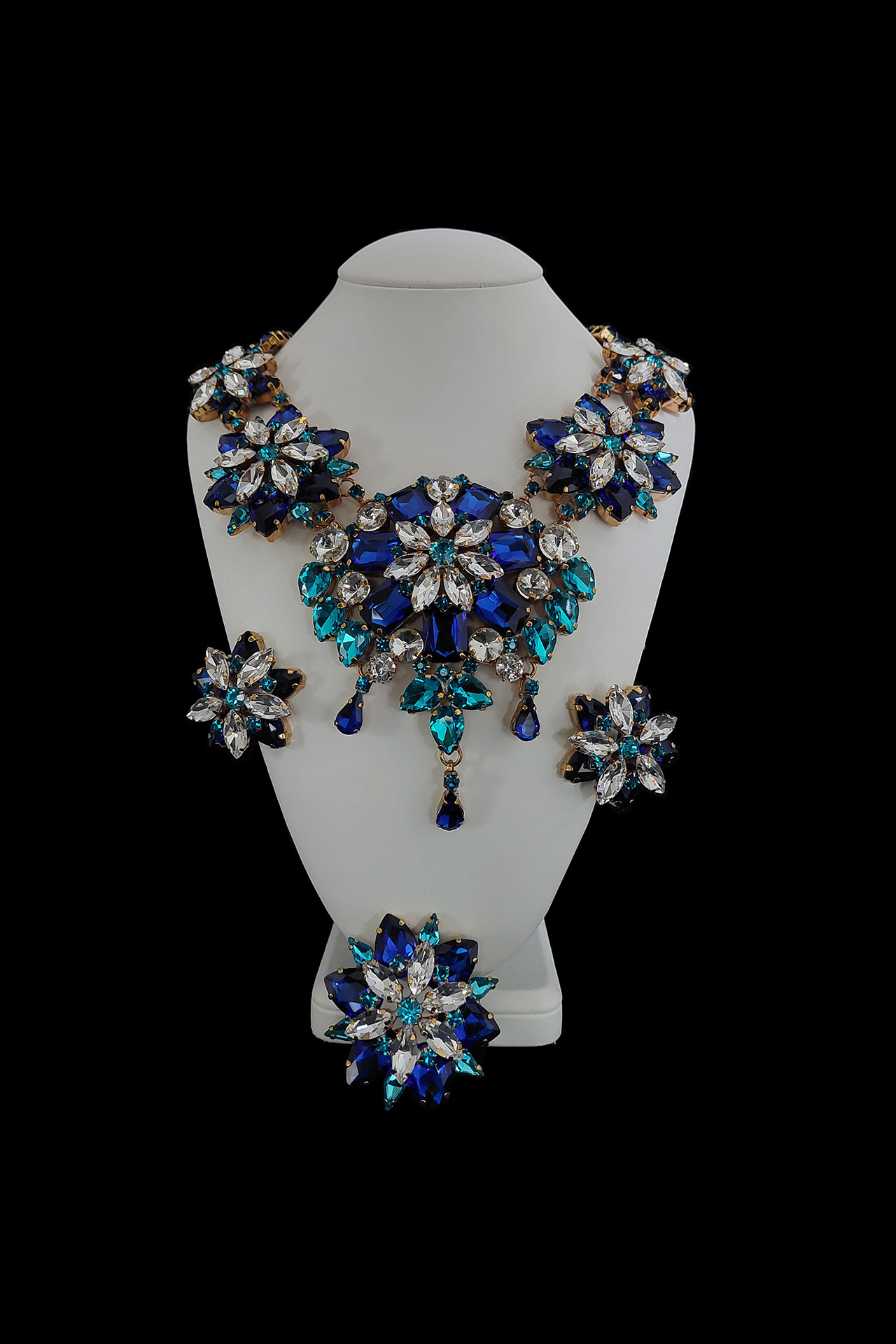 Blue crystals earrings, brooche and necklace set Blossom