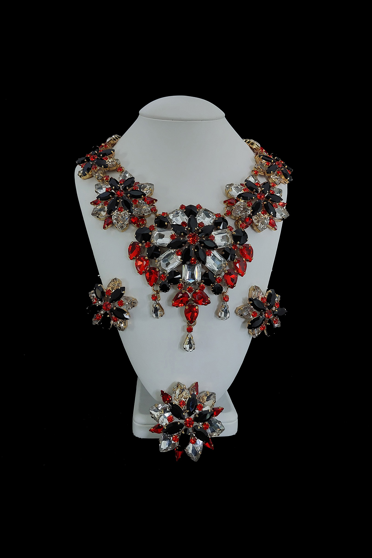 Vibrant multicolor earrings, brooche and necklace set Blossom