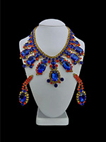 saphirre blue unique earrings and necklace absolue