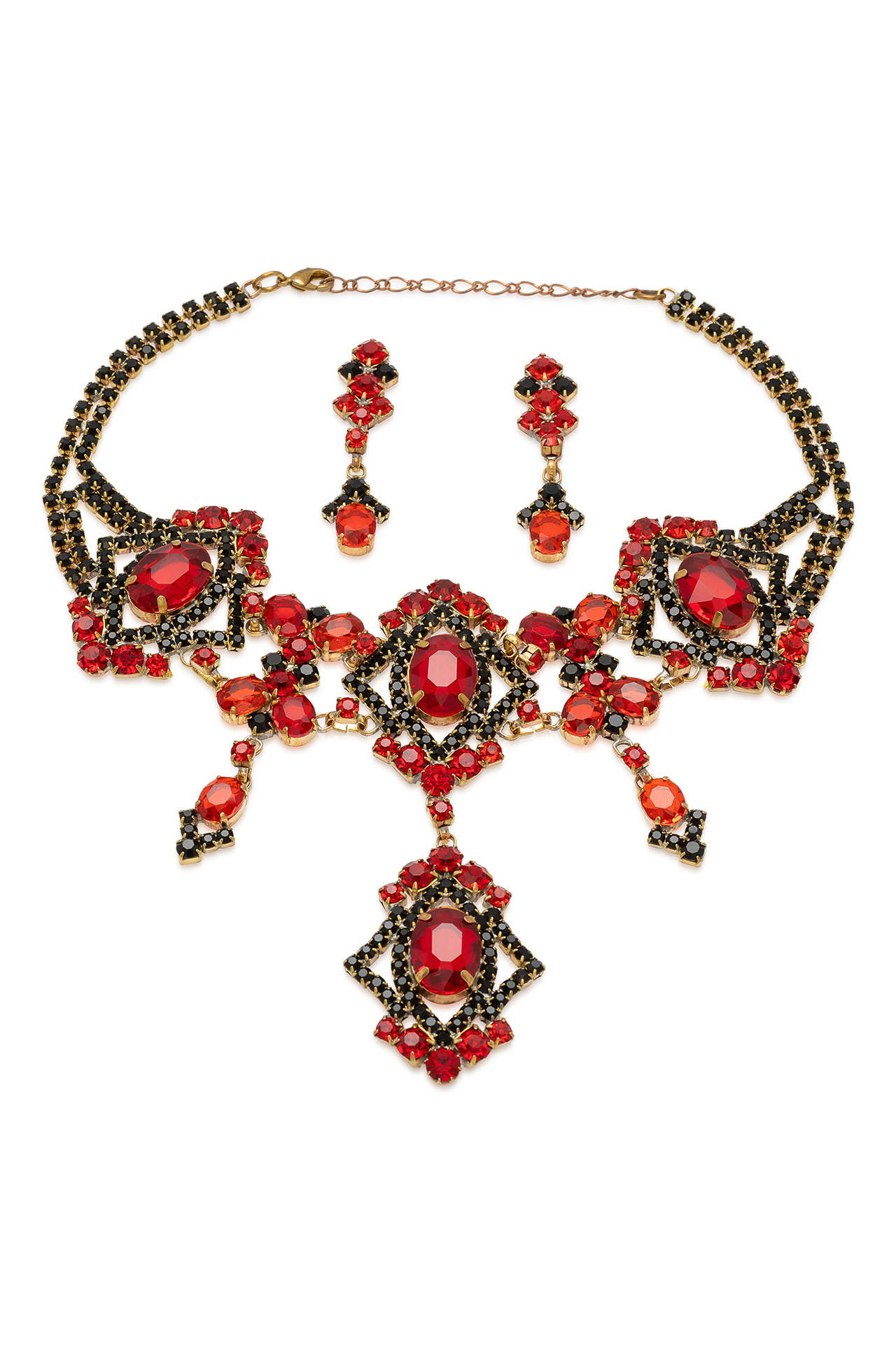 Red and black rhinestone necklace and earrings in baroque style