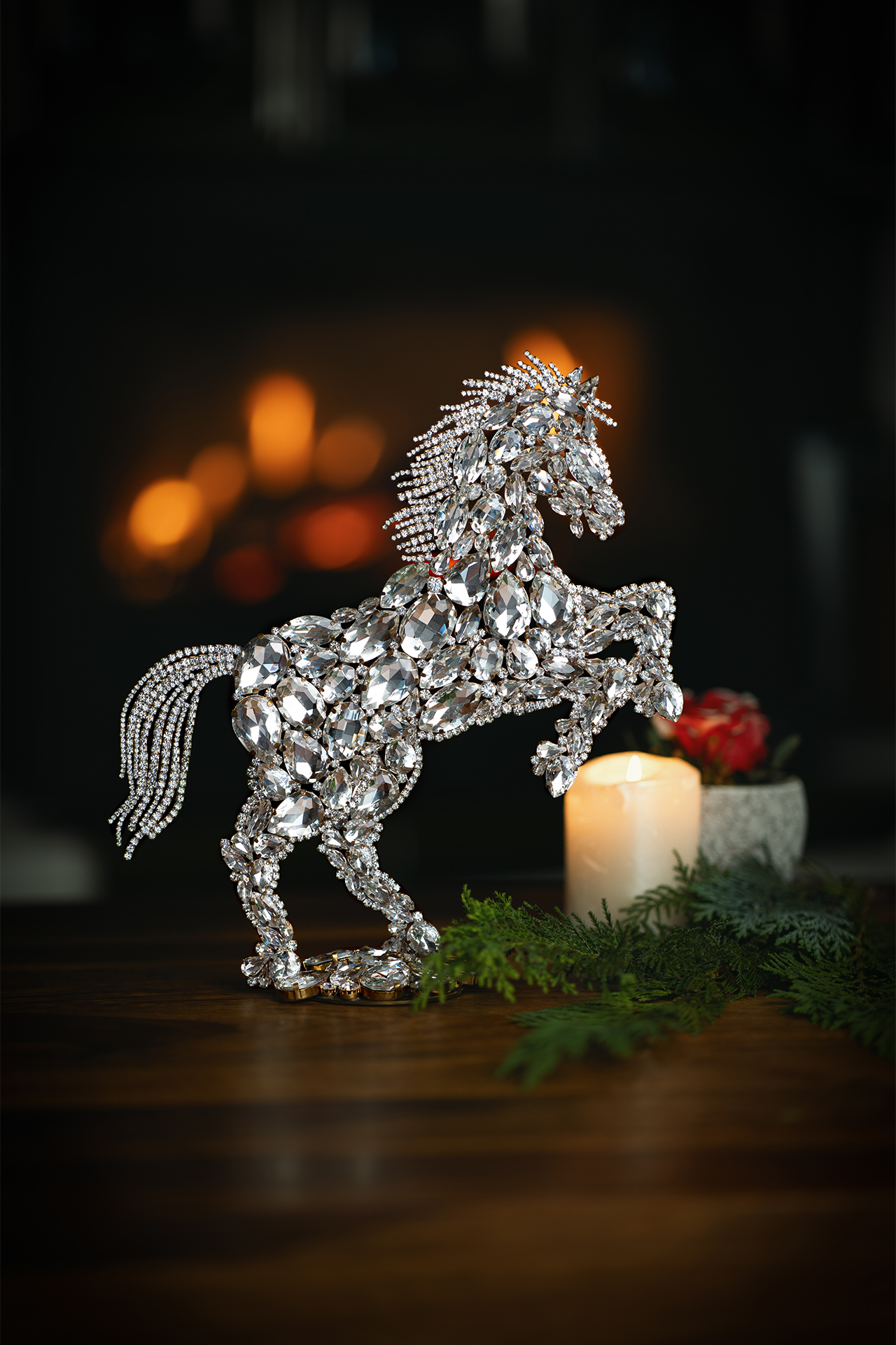 Handmade rhinestone crystal  horses decor statue facing right