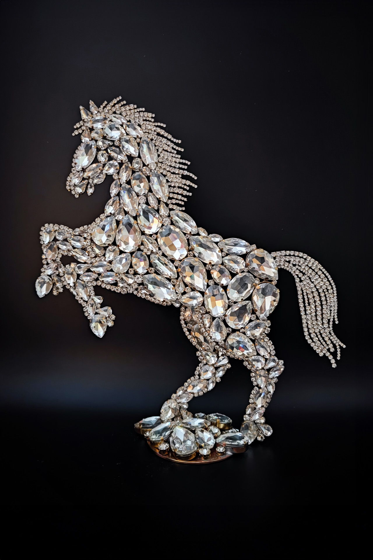 Handmade rhinestone crystal  horses decor statue facing left