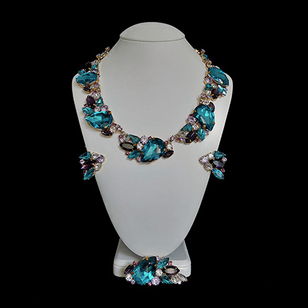 Handcrafted jewelry set Nike from aqua blue rhinestones.