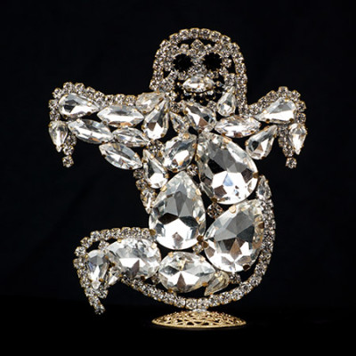 Clear and black rhinestone ghost left facing.