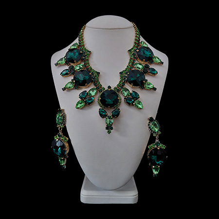 Green vintage jewerly set Taj Mahal from rhinestones