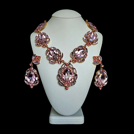 Handmade pink necklace and earrings set Sonatine